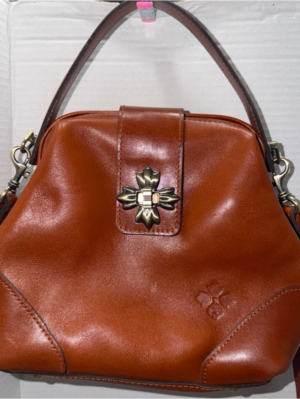 Patricia Nash Kettlewell British Tan Leather Handbag w/Shoulder Strap